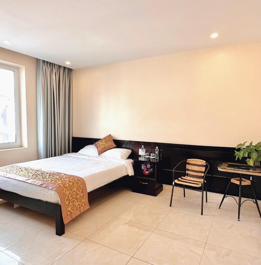 Tuan Chau - Phuong Dong Motel Ha Long Exterior foto