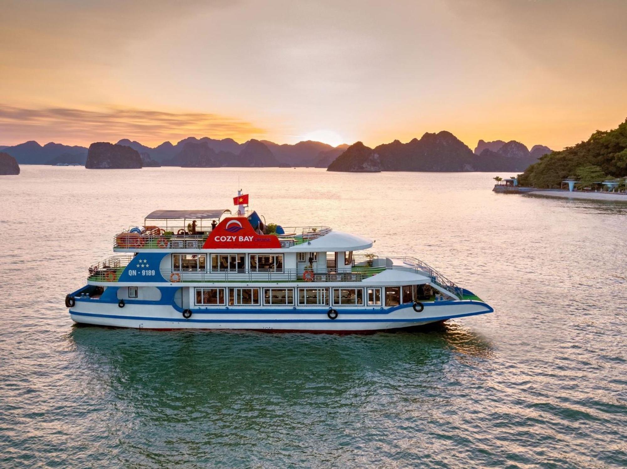 Tuan Chau - Phuong Dong Motel Ha Long Exterior foto